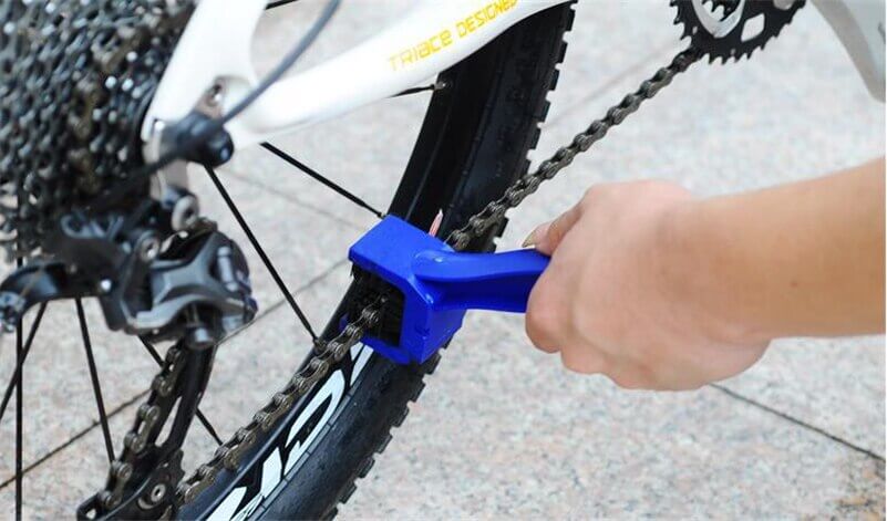 Buy West Biking Grunge Bike Chain Brush for Cleaning Bike Chains at Kenya Bike Shop in Nairobi